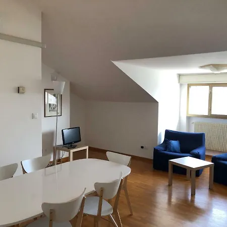 Apartment Edera *